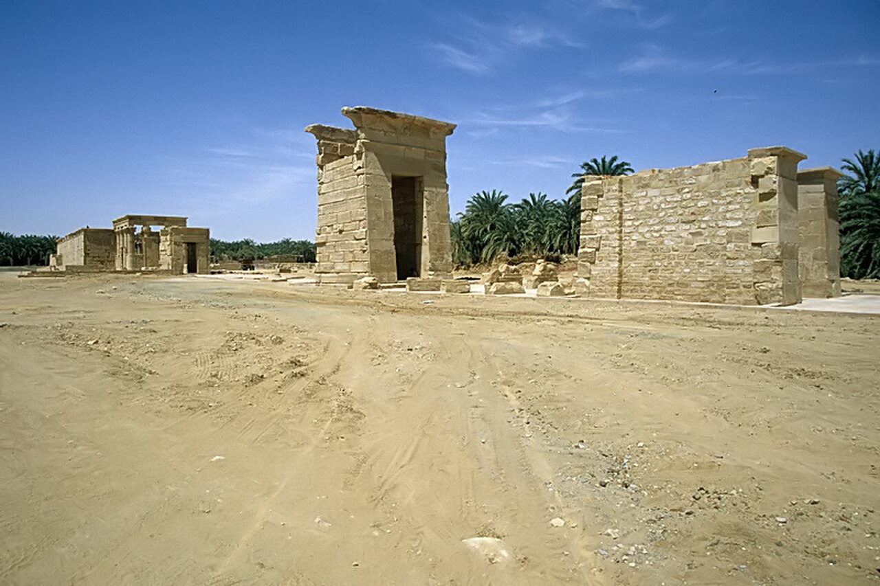 Temple of Hibis, Kharga